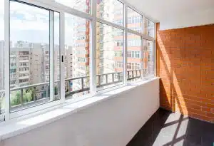 changer fenêtre, remplacement fenêtre, Fenêtre, baie vitrée dans un appartement