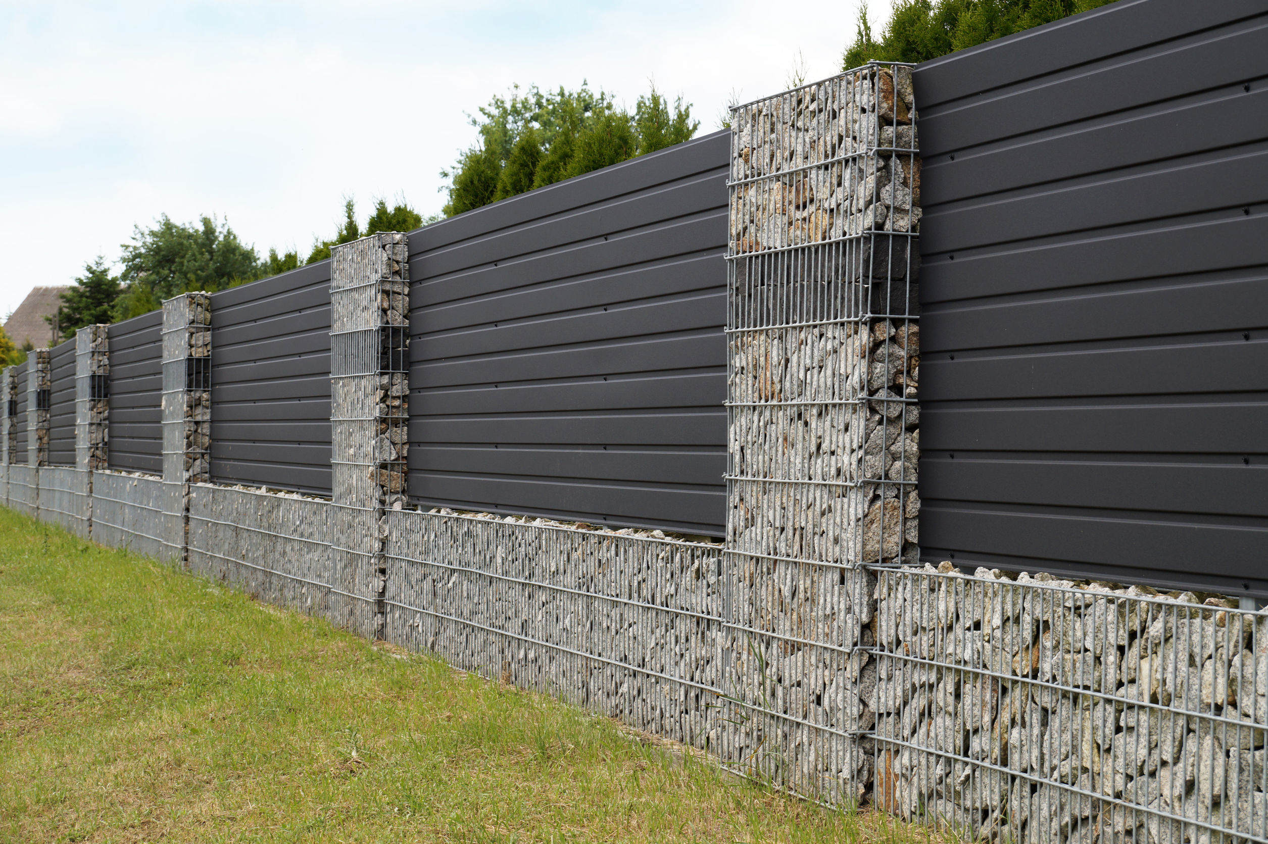 Les caractéristiques de la clôture en briques séduisent à nouveau