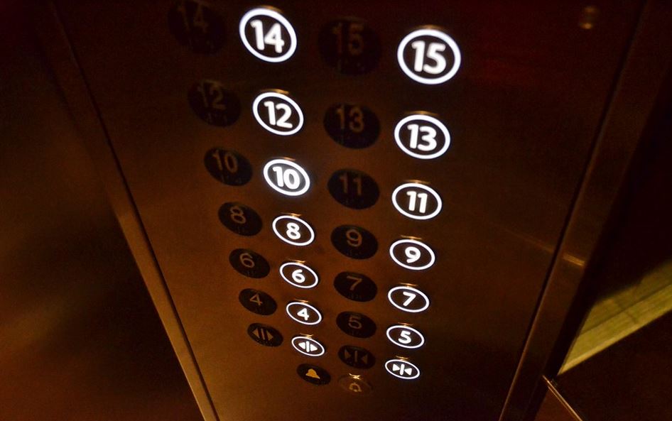 You are currently viewing La  norme la plus récente sur l’accès à l’ascenseur et la mise en conformité exigée
