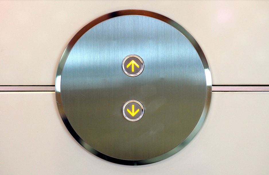 You are currently viewing Accessibilité des ascenseurs : nouvelles réglementations pour les personnes handicapées
