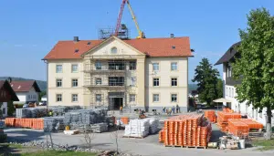 découvrez les projets de rénovation ambitieux pour le logement de la mairie à semallé, visant à moderniser et embellir cet espace tout en préservant son charme. suivez les étapes clés de cette transformation qui améliorera le cadre de vie des habitants.