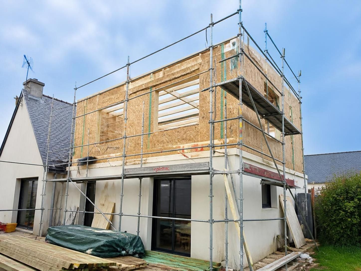 découvrez nos conseils pratiques pour bien choisir votre projet d'extension de maison et optimiser votre espace de vie.